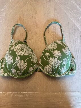 La Vie En Rose Olive Green and White Floral Underwire Padded Bikini Top